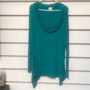 Nymphe top green size small